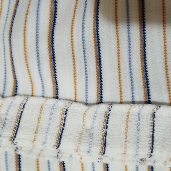 Ladies Crop top. XXL - Picture 6 of 8